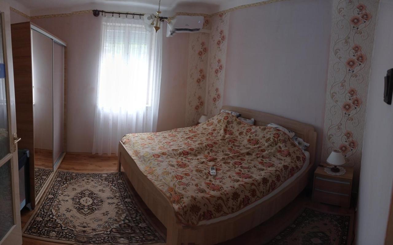 Kámán Nyaraló Badacsonytomaj Esterno foto